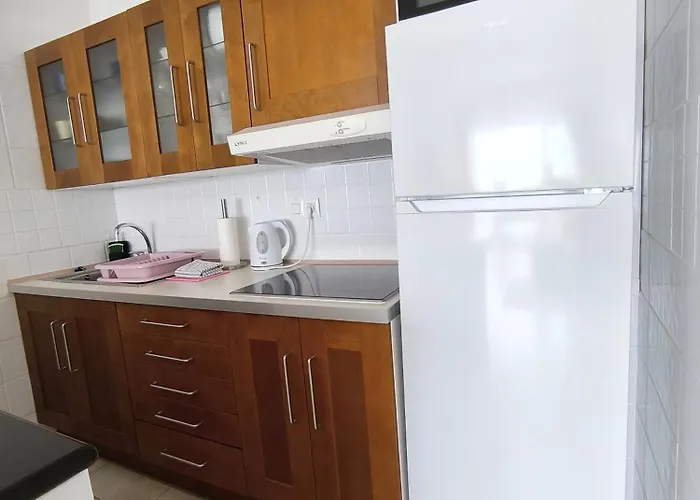 Διαμέρισμα Rosa De Mar 1 - Parking, Pool, Beachfront, First Coastline, Tv Channels