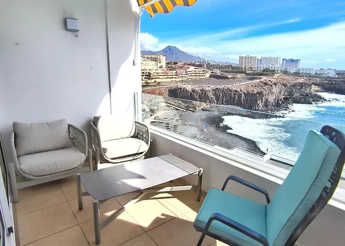 Rosa De Mar 1 - Parking, Pool, Beachfront, First Coastline, Tv Channels *