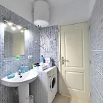 Rosa De Mar 1 - Parking, Pool, Beachfront, First Coastline, Tv Channels *
