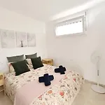 Rosa De Mar 1 - Parking, Pool, Beachfront, First Coastline, Tv Channels Apartment Callao Salvaje