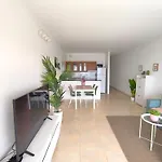 Rosa De Mar 1 - Parking, Pool, Beachfront, First Coastline, Tv Channels Apartment *