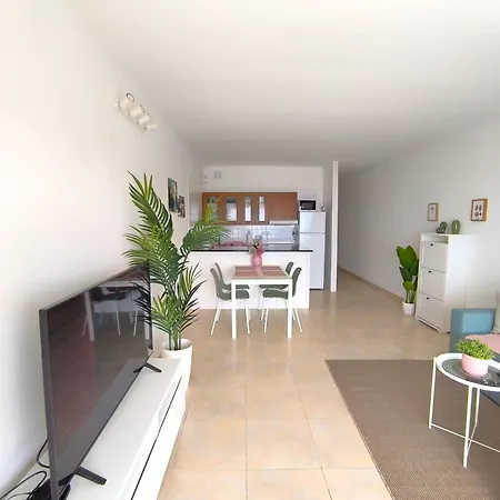 Rosa De Mar 1 - Parking, Pool, Beachfront, First Coastline, Tv Channels Lejlighed *